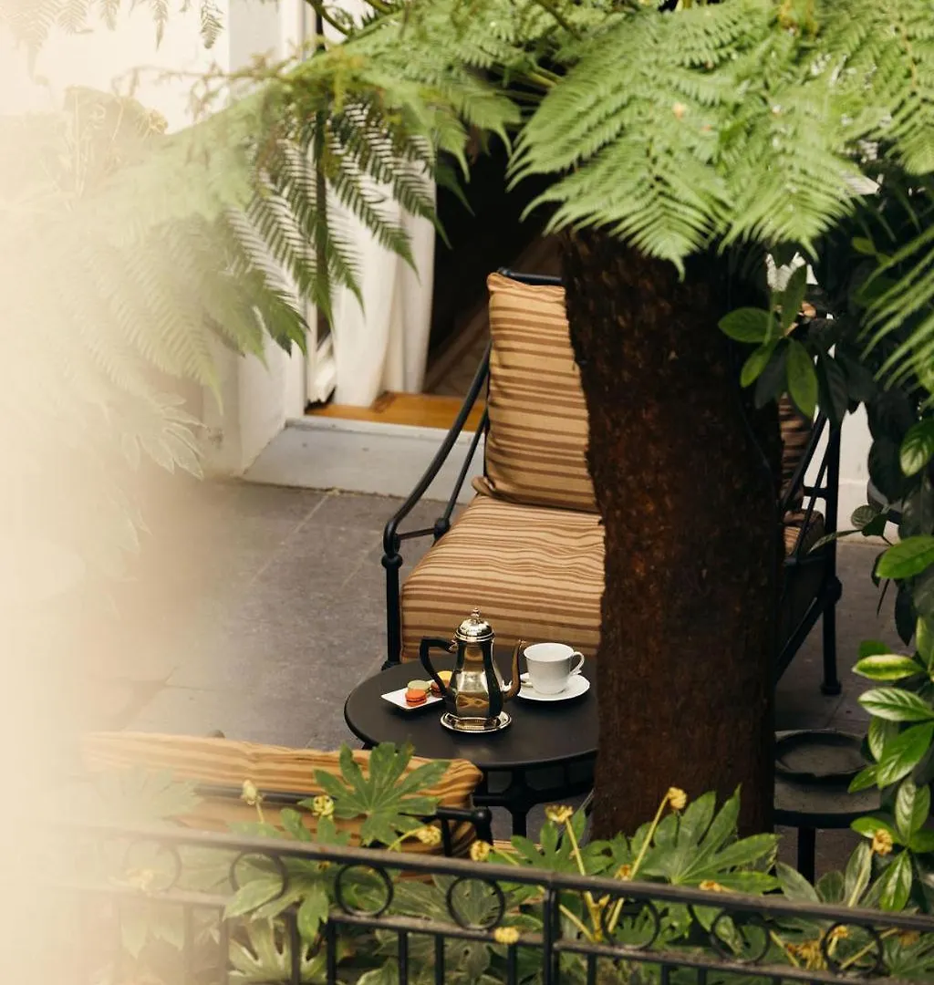 Balzac & Ikoi Hotell 5*